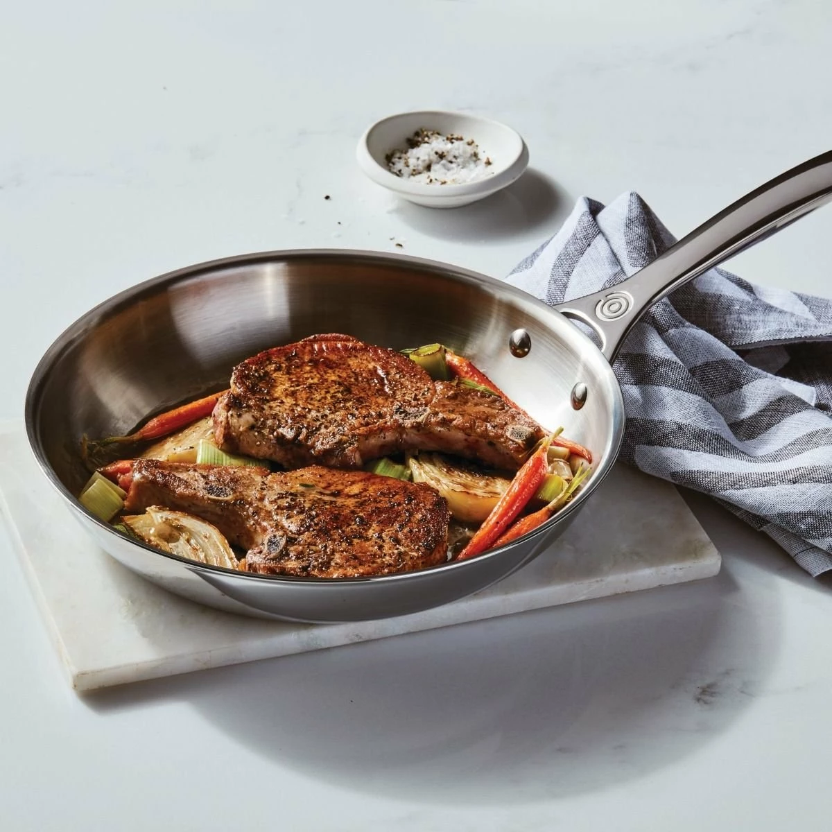 Le Creuset 10" Tri-Ply Frying Pan | Stainless Steel - Image 2