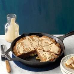Range Kleen Taste Of Home Cast Iron Pre-seasoned Skillet | 10" -STAUB Shop 10inchlifestyle1