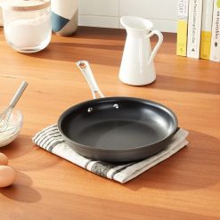 Cuisinart Contour Hard Anodized Open Skillet | 10" 6 Cuisinart Contour Hard Anodized Open Skillet | 10" -STAUB Shop 10inskilletlifestyle