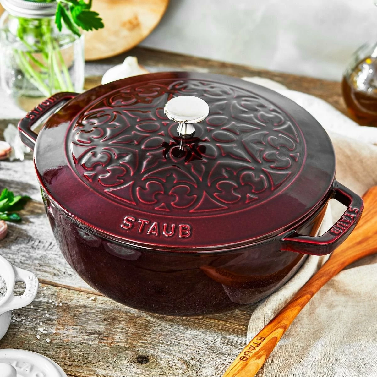 Staub 3.75 Qt Essential French Oven With Lilly Lid | Grenadine - Image 6