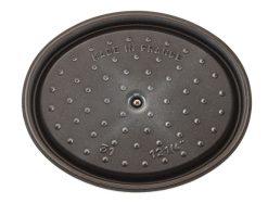 Staub 5.75 Qt. Oval Coq Au Vin Cocotte/Dutch Oven | White 5 Staub 5.75 Qt. Oval Coq Au Vin Cocotte/Dutch Oven | White -STAUB Shop 1123102 white cocotte coq au vin staub