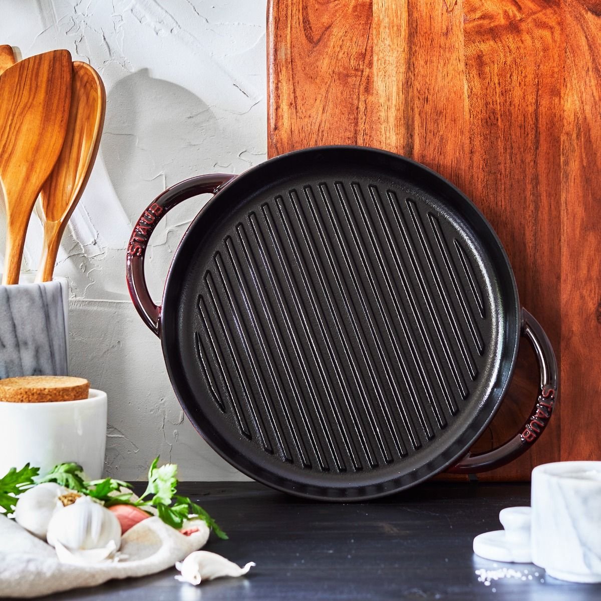 Staub 10" Cast Iron Pure Grill Pan | Grenadine Staub 10" Cast Iron Pure Grill Pan | Grenadine -STAUB Shop 12012687 ls 01