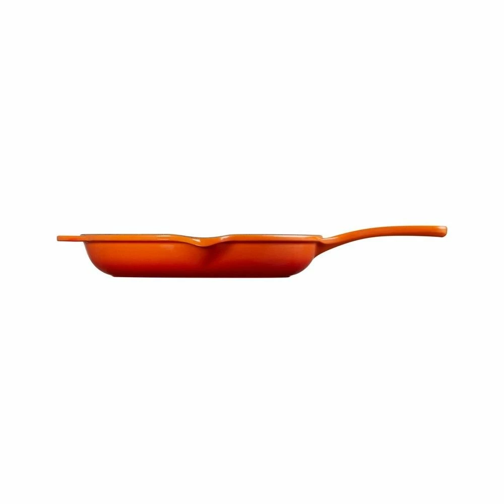 Le Creuset 9" Classic Skillet | Flame - Image 4