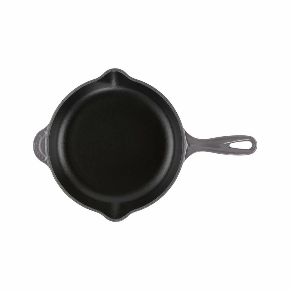 Le Creuset 9" Classic Skillet | Oyster - Image 2