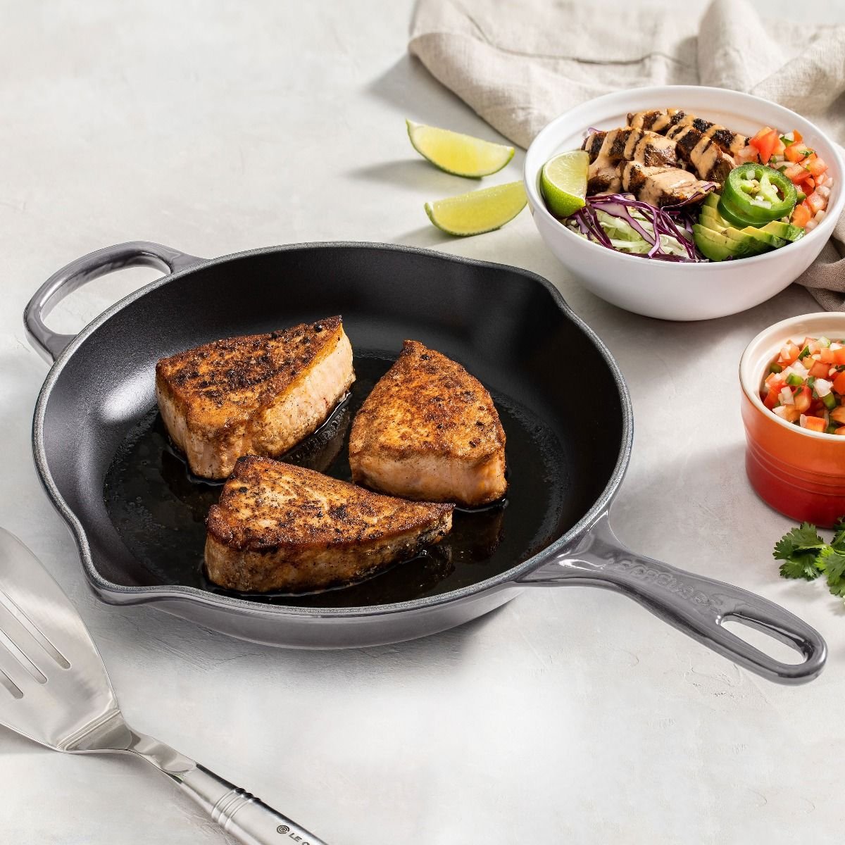 Le Creuset 9" Classic Skillet | Oyster 11 Le Creuset 9" Classic Skillet | Oyster - Image 9