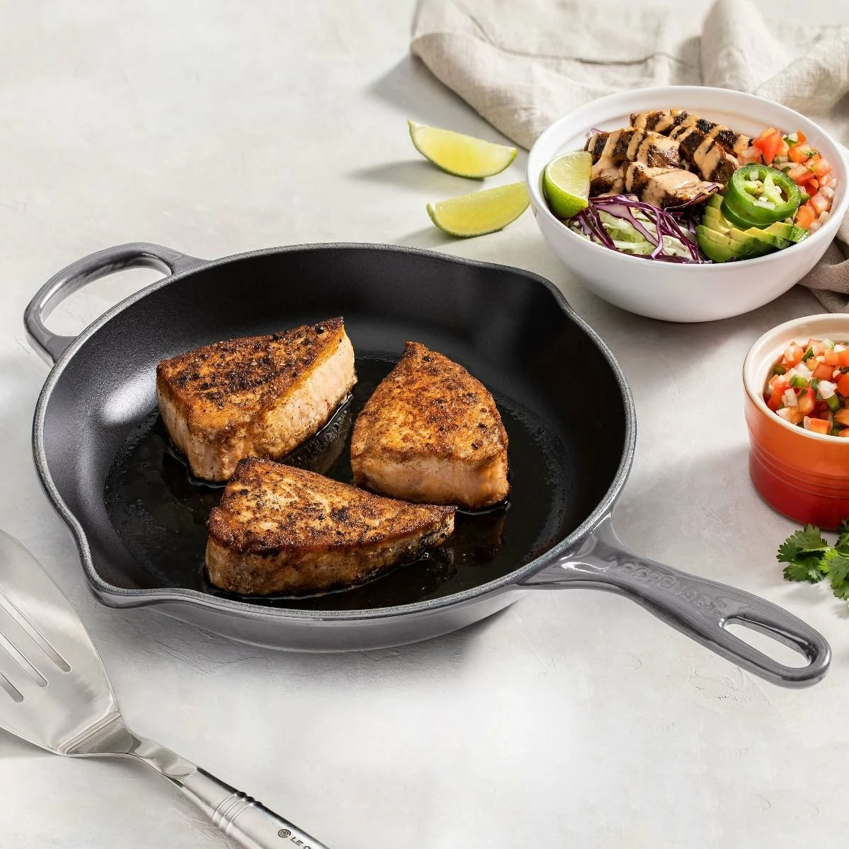 Le Creuset 9" Classic Skillet | Oyster - Image 9