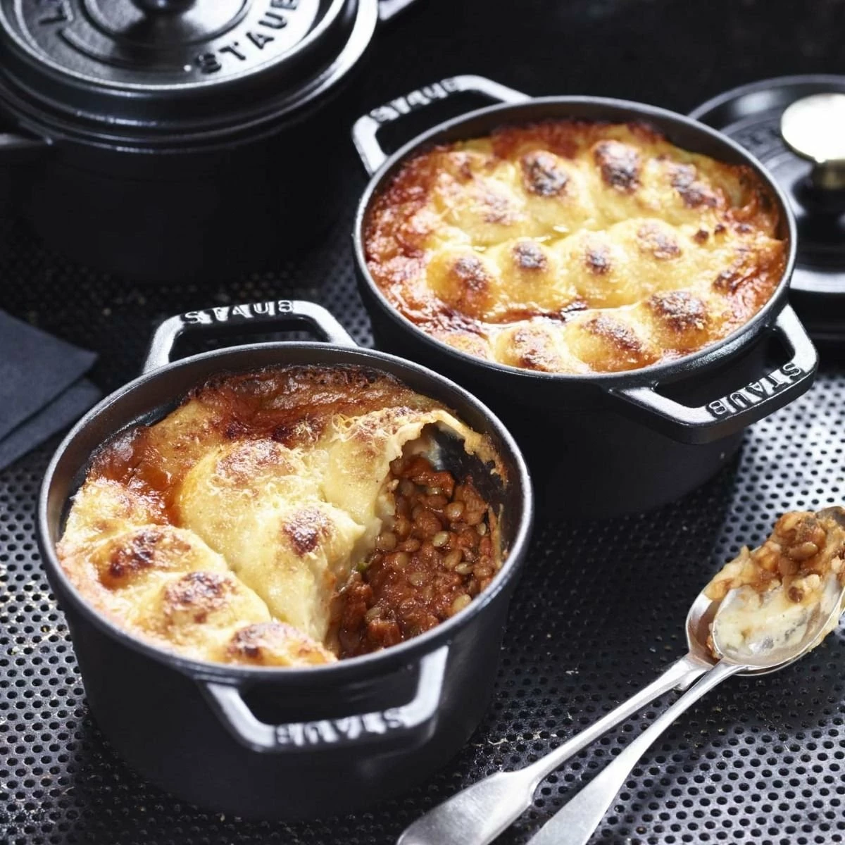 Staub 1.25 Qt. Round Cocotte/Dutch Oven | Graphite Grey - Image 3