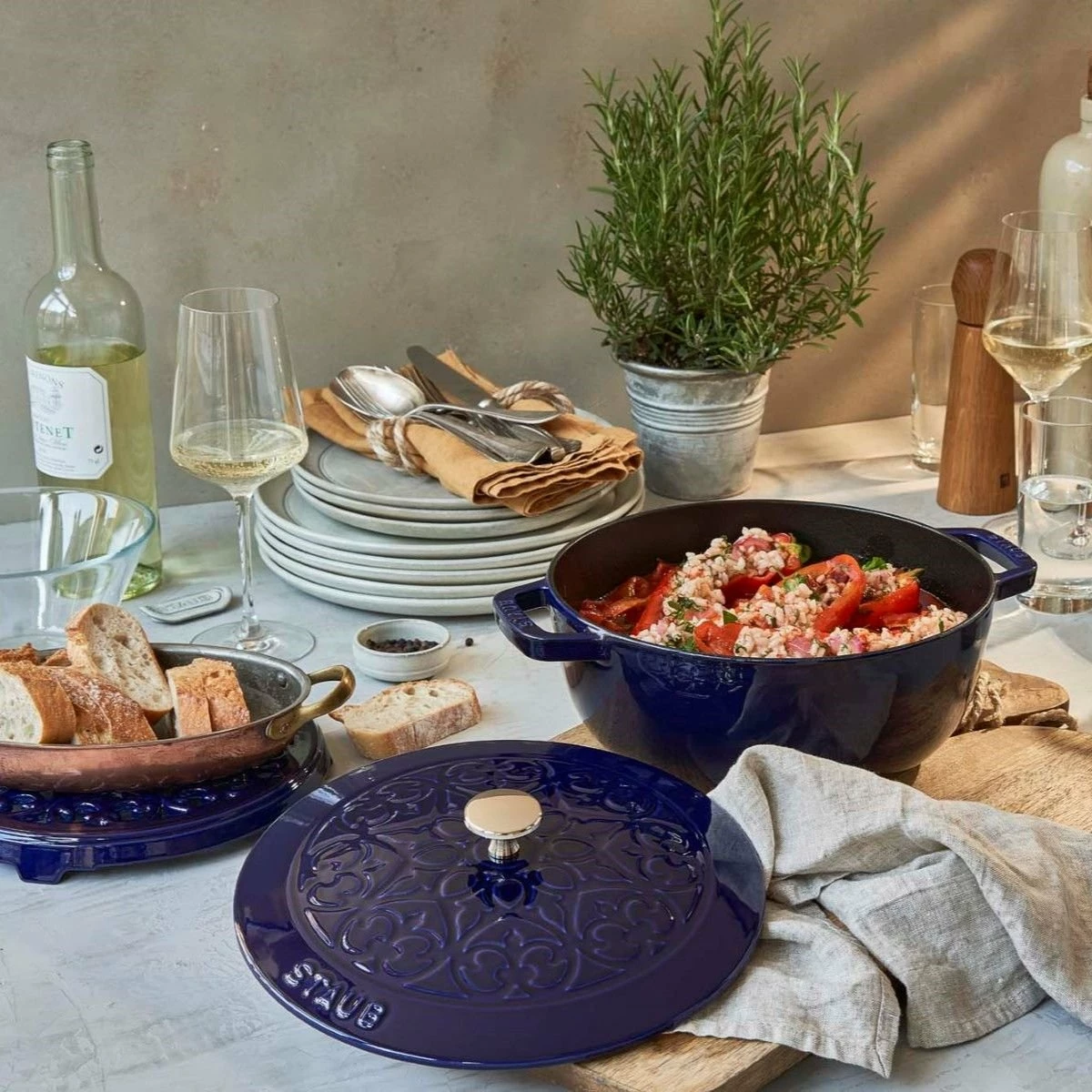 Staub 3.75 Qt Essential French Oven With Lilly Lid | Dark Blue - Image 4