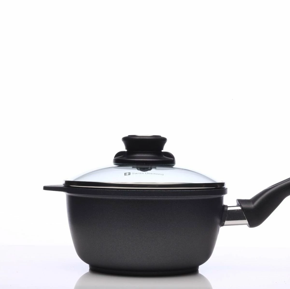 Swiss Diamond | HD Sauce Pan With Lid - 6.3" (1.4 Qt.) - Image 2