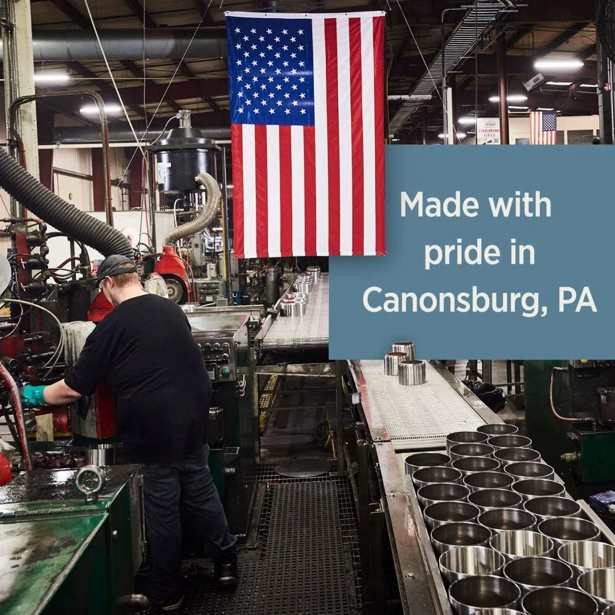 All-Clad D3 Stainless Steel 3-Quart Sauce Pan With Lid - Image 8