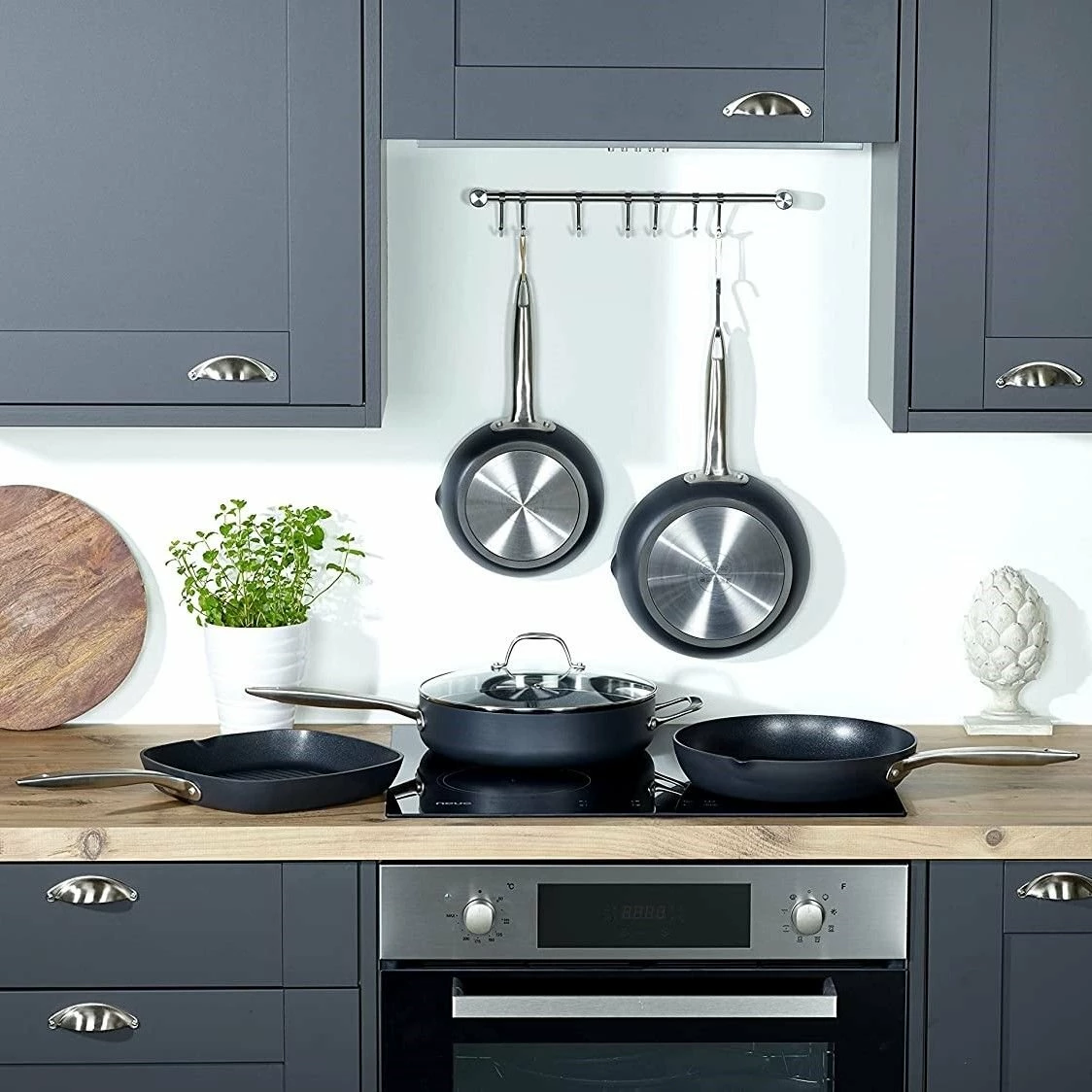 Zyliss Ultimate Pro Fry Pan | 8" - Image 7