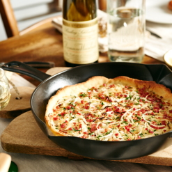 Staub 10" Frying Pan | Matte Black -STAUB Shop black2