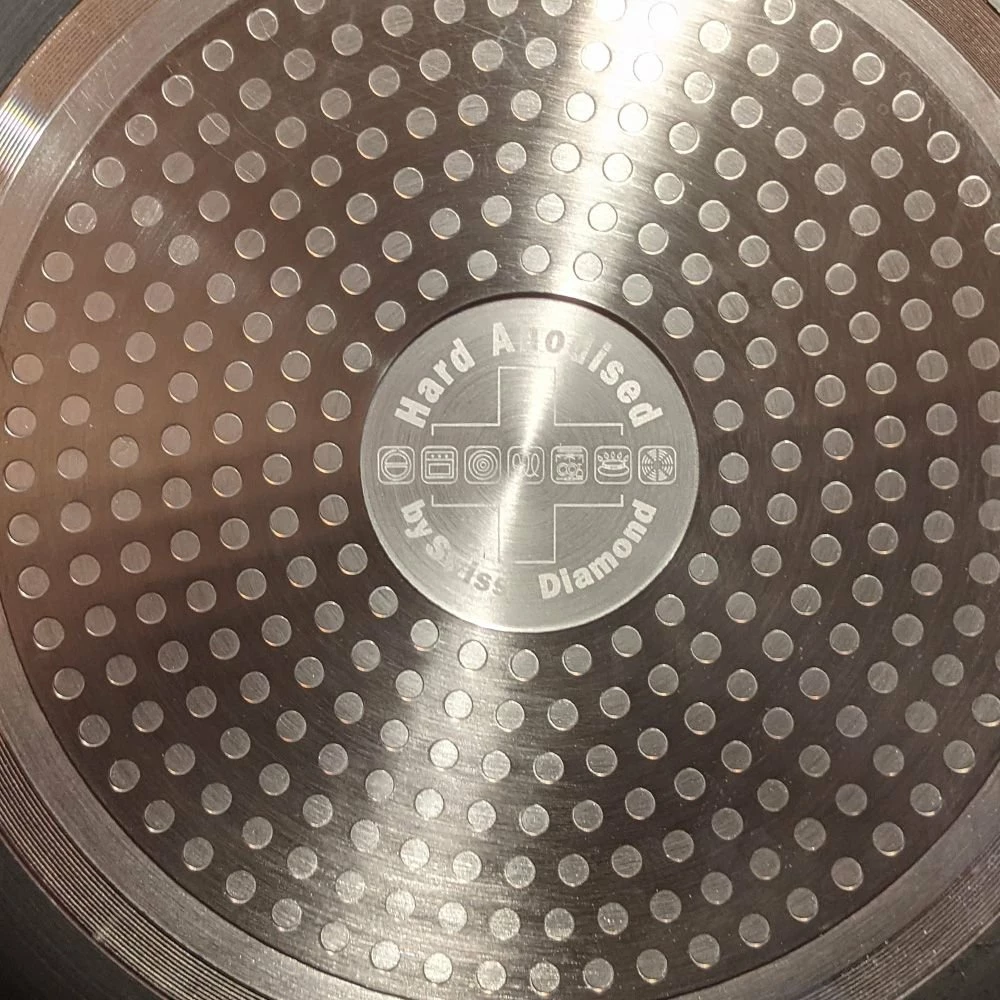 Swiss Diamond | Hard Anodized Induction 12" Nonstick Frypan - Image 4