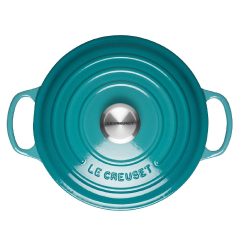 Le Creuset 2.25 Qt. Signature Enameled Cast Iron Braiser With Stainless Steel Knob | Caribbean Blue 4 Le Creuset 2.25 Qt. Signature Enameled Cast Iron Braiser With Stainless Steel Knob | Caribbean Blue -STAUB Shop carmain3