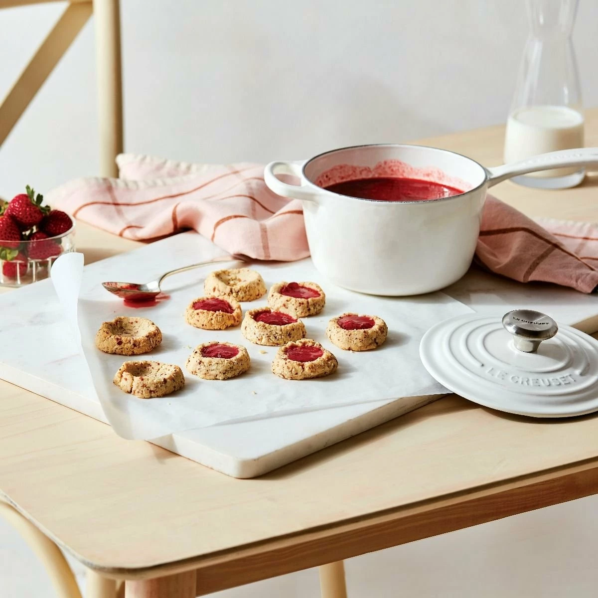 Le Creuset 1.75 Qt. Signature Enameled Cast Iron Saucepan With Stainless Steel Knob | White - Image 2