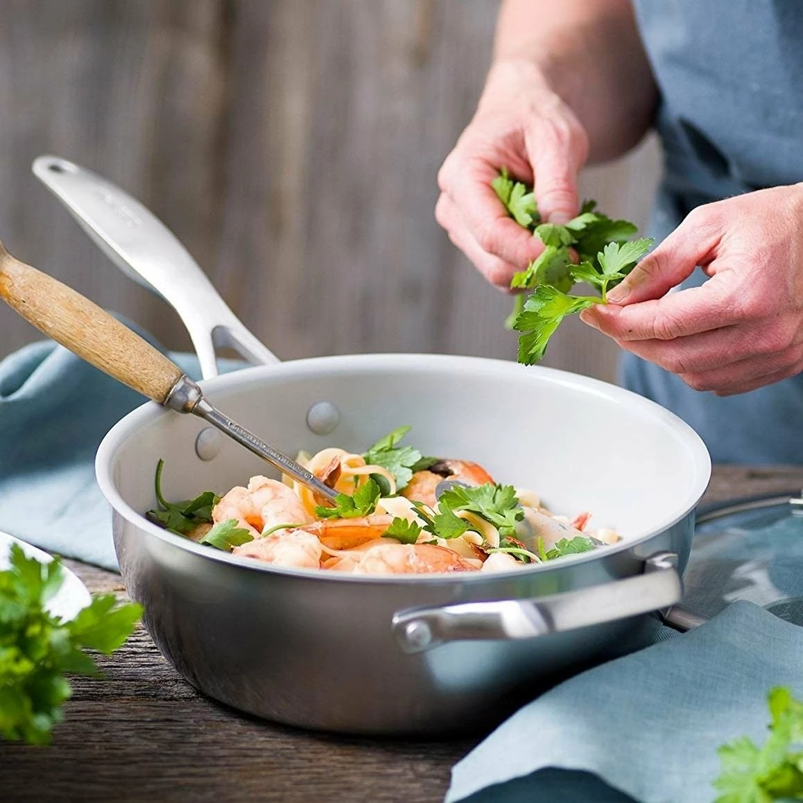 GreenPan Venice Pro Evershine 3.6-Quart Chef's Pan With Lid - Image 2