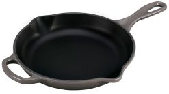 Le Creuset 9" Signature Enameled Cast Iron Skillet | Oyster Grey