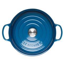 Le Creuset 2.25 Qt. Signature Enameled Cast Iron Braiser With Stainless Steel Knob | Marseille Blue 9 Le Creuset 2.25 Qt. Signature Enameled Cast Iron Braiser With Stainless Steel Knob | Marseille Blue -STAUB Shop marsmain3