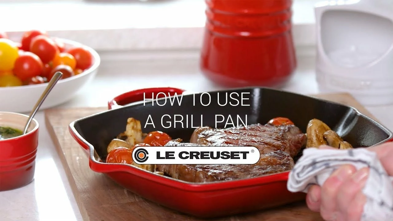 Le Creuset 9.5" Square Signature Enameled Cast Iron Grill Pan | White - Image 5