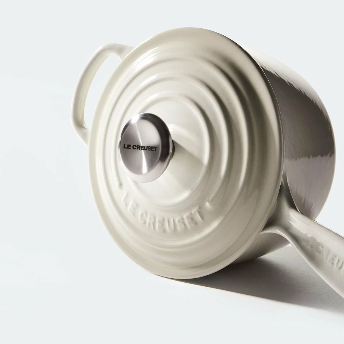 Le Creuset 2.25 Qt. Signature Enameled Cast Iron Saucepan With Stainless Steel Knob | Meringue White - Image 4