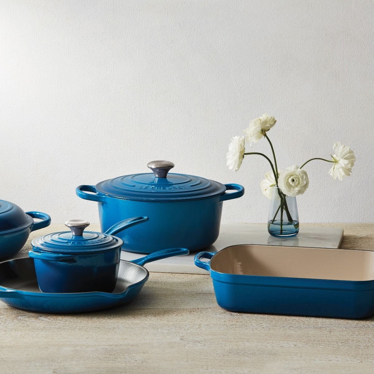 Le Creuset 5.5 Qt. Round Signature Cast Iron Dutch Oven with Stainless Steel Knob | Marseille Blue Le Creuset 5.5 Qt. Round Signature Cast Iron Dutch Oven With Stainless Steel Knob | Marseille Blue -STAUB Shop rs12776 200716 lc 8piececastiron ret