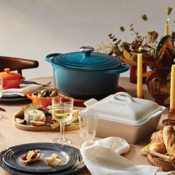 Le Creuset 5.5 Qt. Round Signature Cast Iron Dutch Oven With Stainless Steel Knob | Deep Teal -STAUB Shop rs12794 200716 lc thanksgivingtable ret