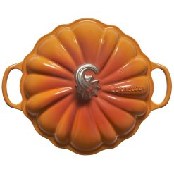 Le Creuset 4 Qt. Pumpkin Cocotte | Persimmon 5 Le Creuset 4 Qt. Pumpkin Cocotte | Persimmon -STAUB Shop rs17340 220714 lcp2197