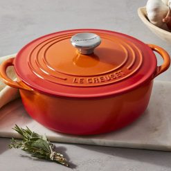 Le Creuset 2.75 Qt. Shallow Round Dutch Oven | Flame 6 Le Creuset 2.75 Qt. Shallow Round Dutch Oven | Flame -STAUB Shop rs18381 221017 lecreuset flameclassicshallowrdo herbs horiz ret