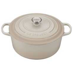 Le Creuset 9 Qt. Round Signature Dutch Oven With Stainless Steel Knob | Meringue White