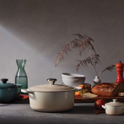 Le Creuset 5.5 Qt. Round Signature Cast Iron Dutch Oven With Stainless Steel Knob | Meringue White -STAUB Shop rs9801 lca fall fallpalette02 1626oceanmeringue