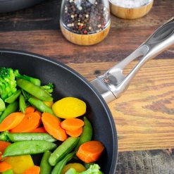 Swiss Diamond | HD Fry Pan With Stainless Steel Handle - 9.5" -STAUB Shop small square 2